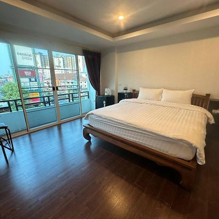 Apartamento Chris Jay @ Cnx Chiang Mai Exterior foto